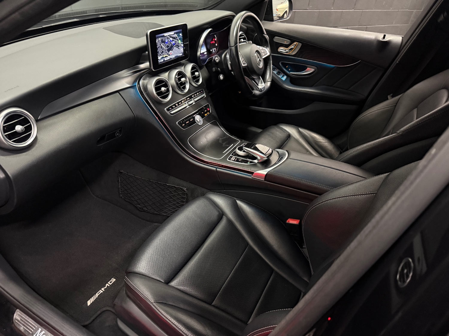 Used Mercedes-Benz C Class 2016 for sale - 76778199: Photo 15