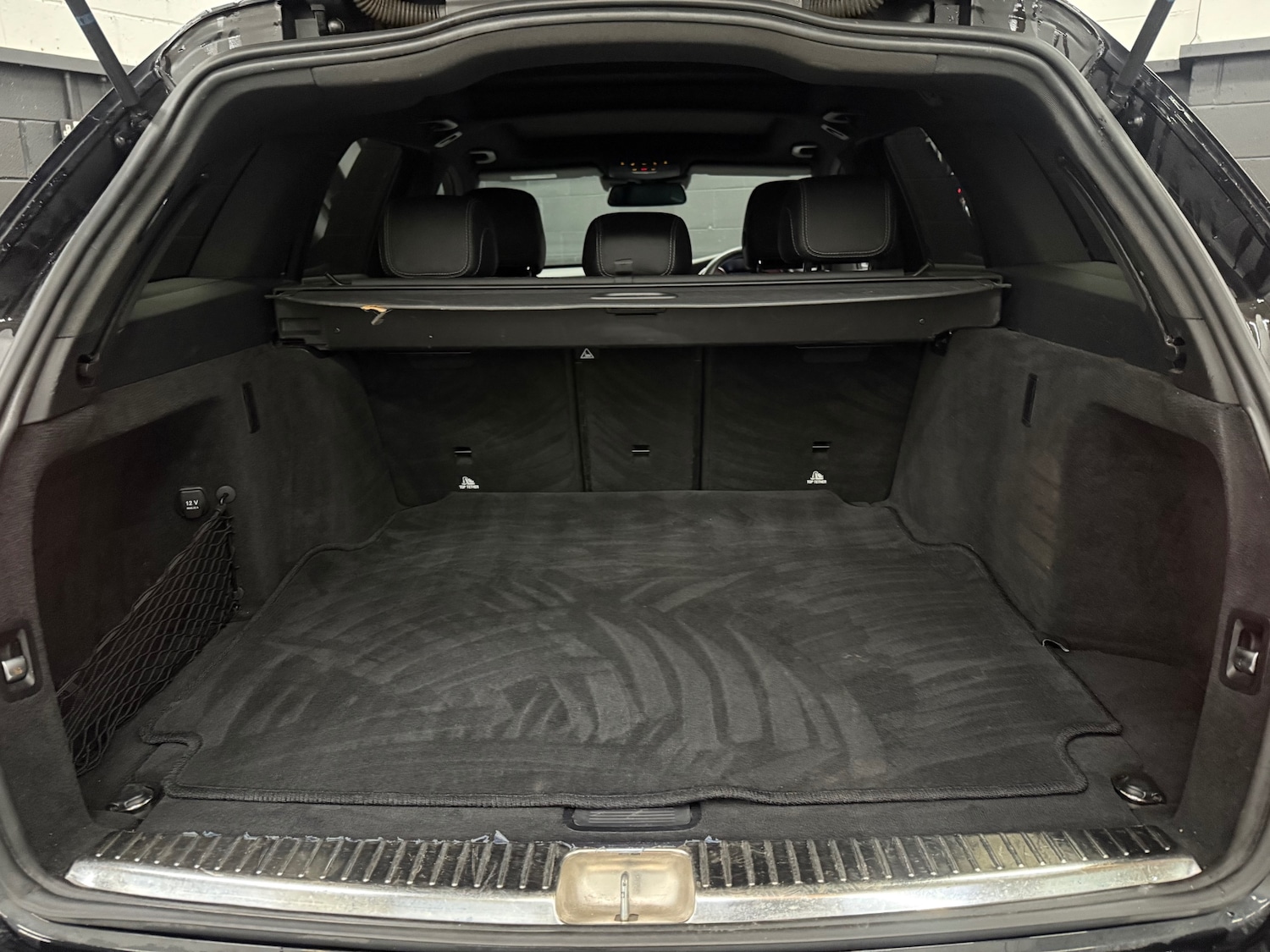 Used Mercedes-Benz C Class 2016 for sale - 76778199: Photo 17