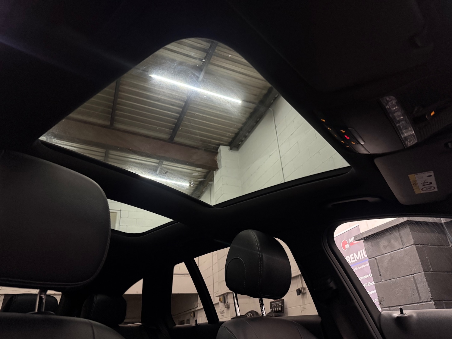 Used Mercedes-Benz C Class 2016 for sale - 76778199: Photo 19