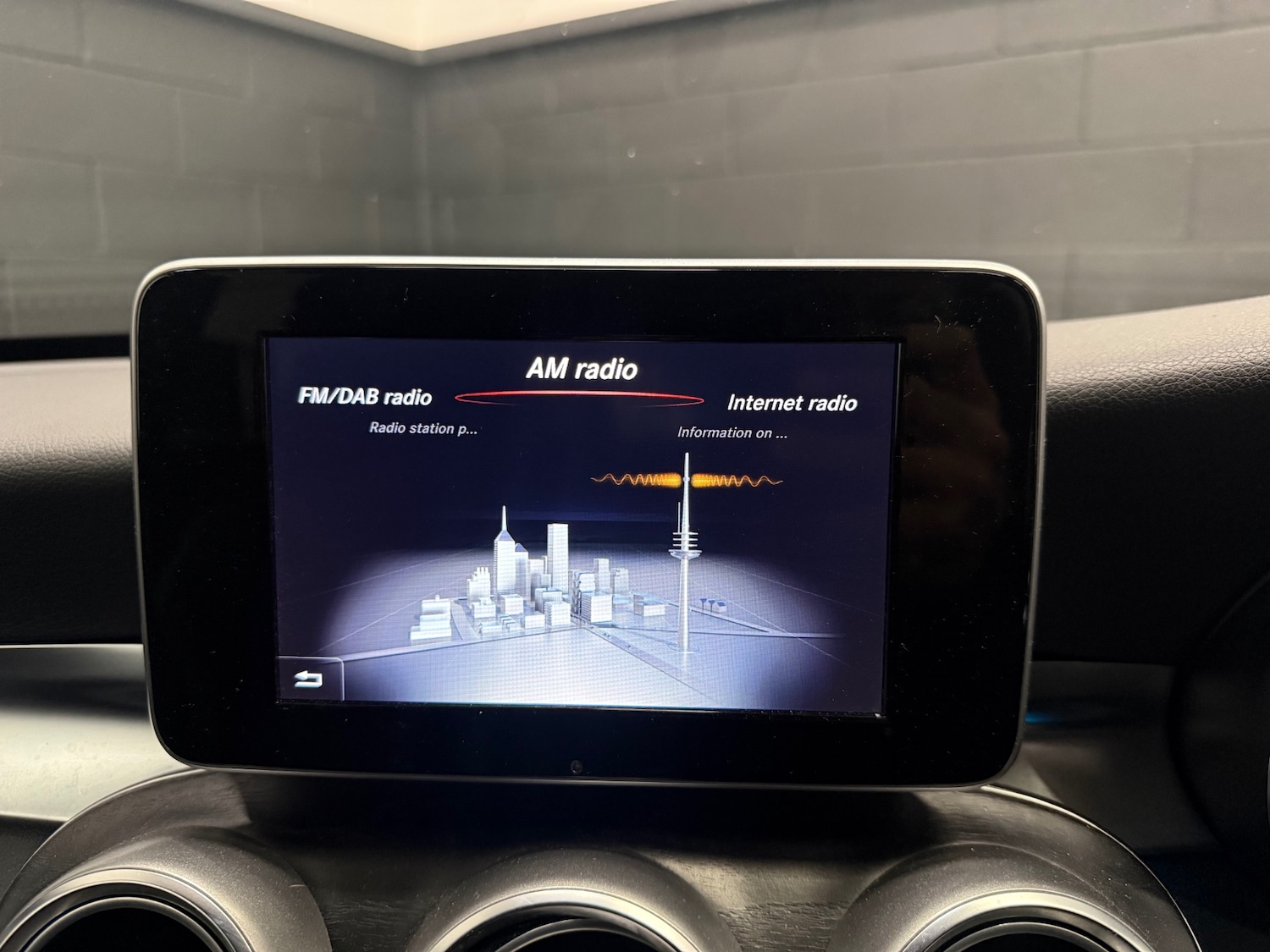 Used Mercedes-Benz C Class 2016 for sale - 76778199: Photo 24