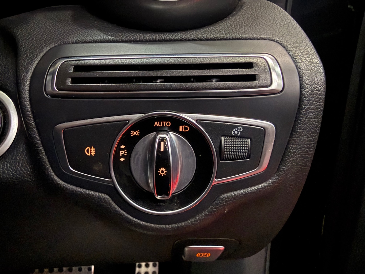 Used Mercedes-Benz C Class 2016 for sale - 76778199: Photo 45