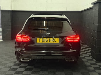 Used Mercedes-Benz C Class 2016 for sale - 76778199: Photo