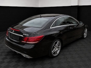 Used Mercedes-Benz E Class 2015 for sale - 78787885: Photo