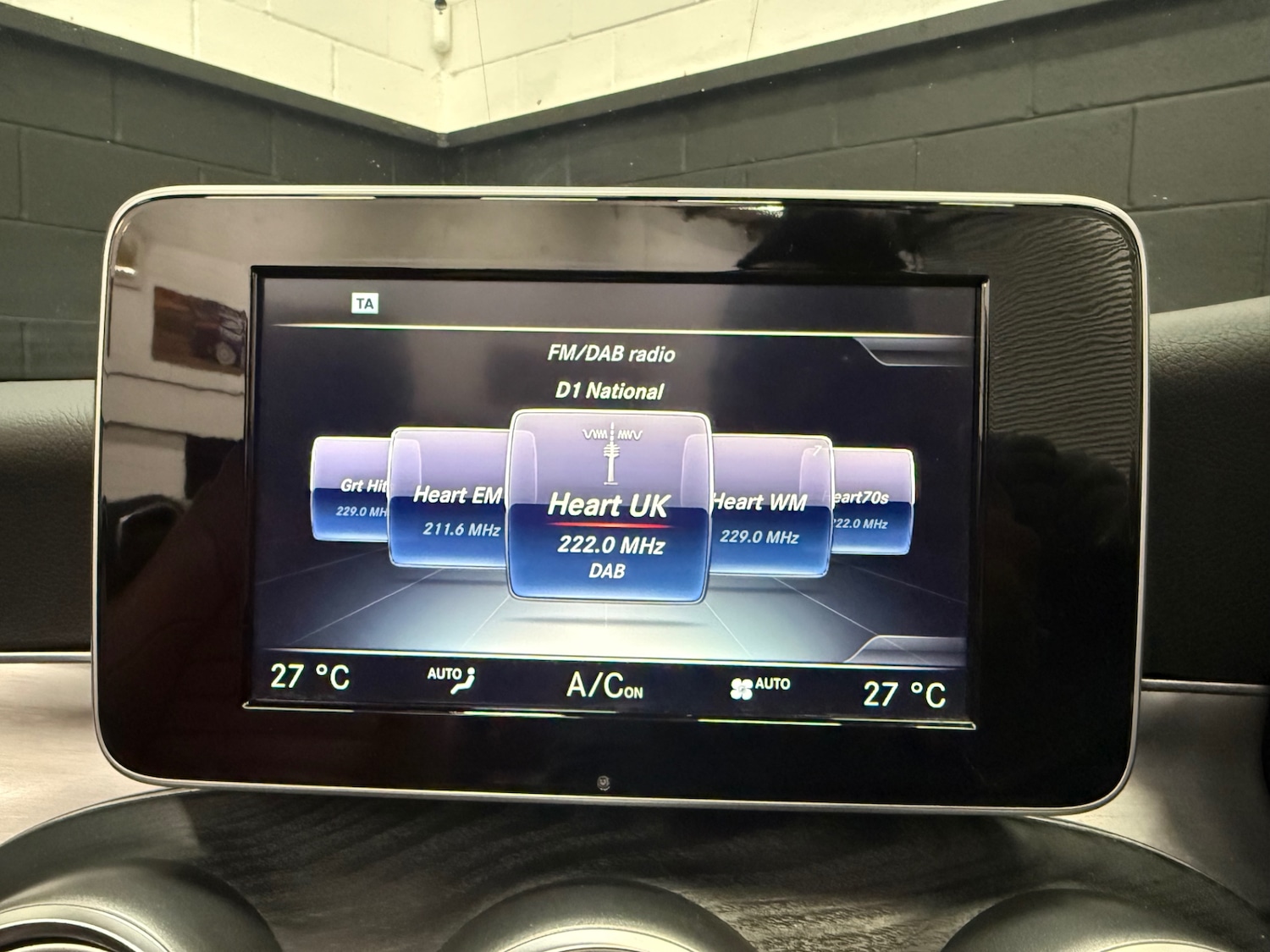 Used Mercedes-Benz C Class 2016 for sale - 76707014: Photo 24