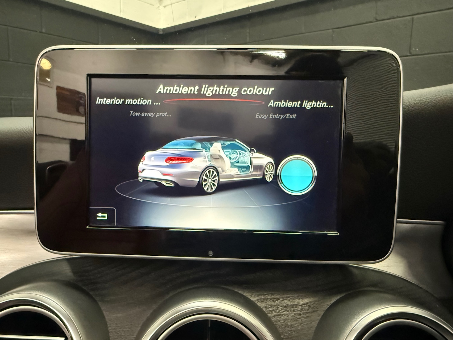 Used Mercedes-Benz C Class 2016 for sale - 76707014: Photo 33