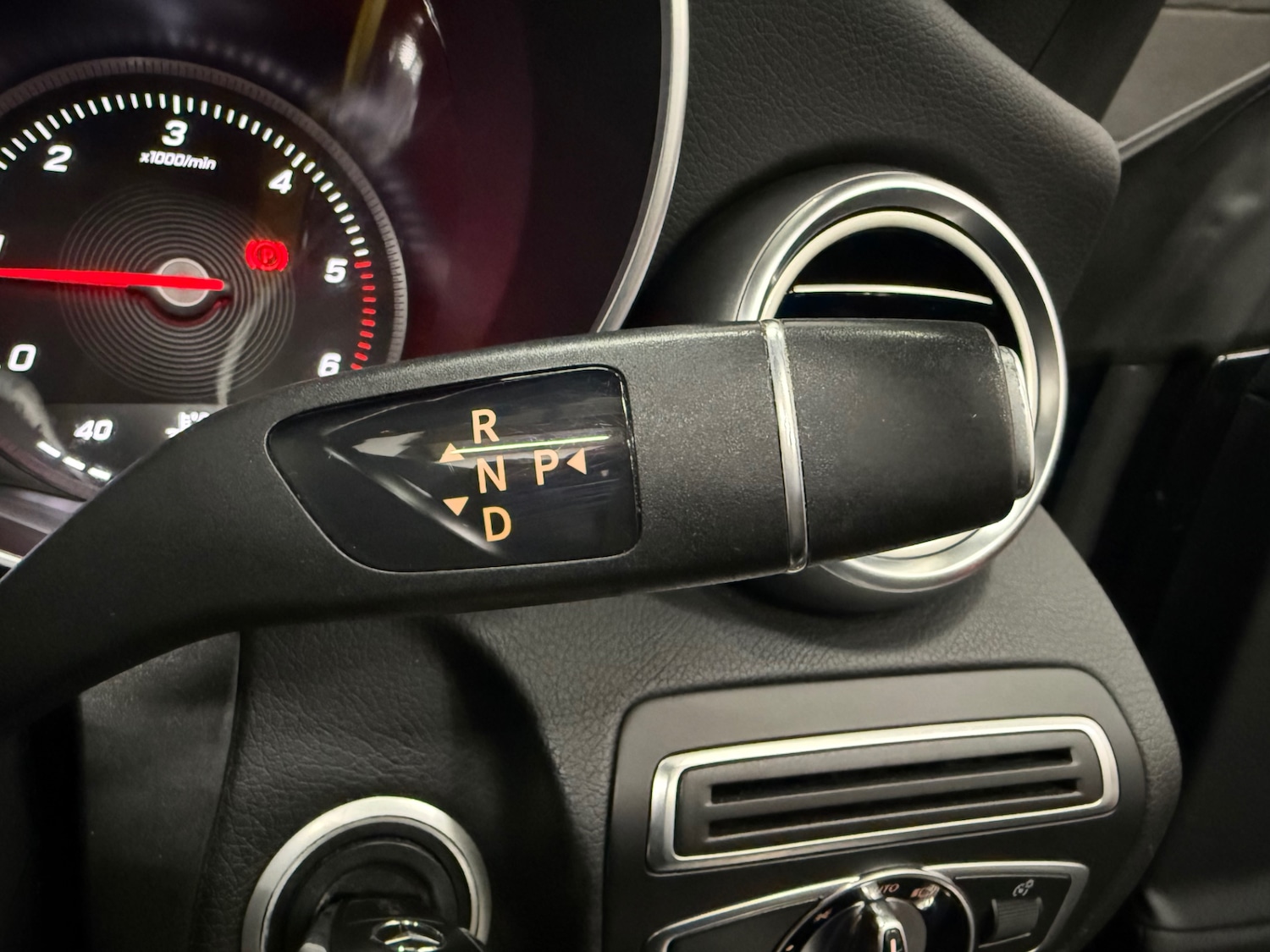 Used Mercedes-Benz C Class 2016 for sale - 76707014: Photo 44