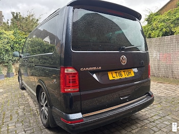 Used Volkswagen Caravelle 2016 for sale - 76027927: Photo