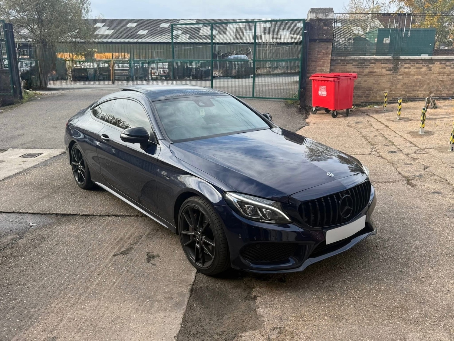 Used Mercedes-Benz C Class 2018 for sale - 76347324: Photo 1