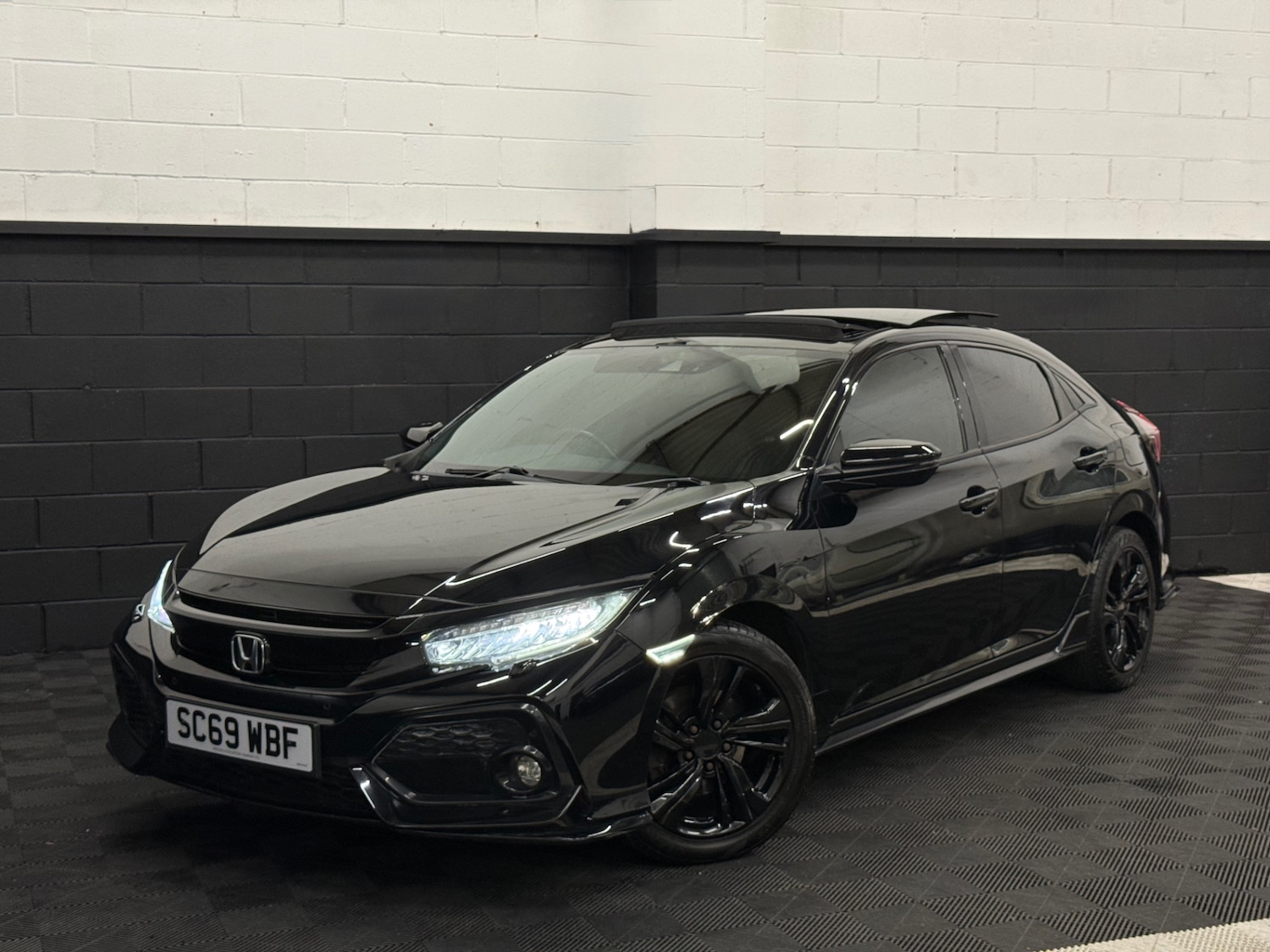 Used Honda Civic 2019 for sale - 77283401: Photo 7