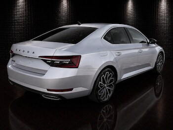Used Skoda Superb 2020 for sale - 78412033: Photo