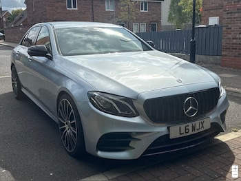 2017 (67) - E220d AMG Line 4dr 9G-Tronic