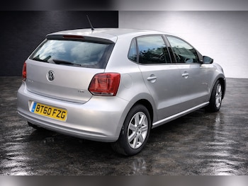 Used Volkswagen Polo 2011 for sale - 77746402: Photo