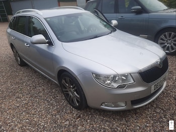 Skoda - Superb