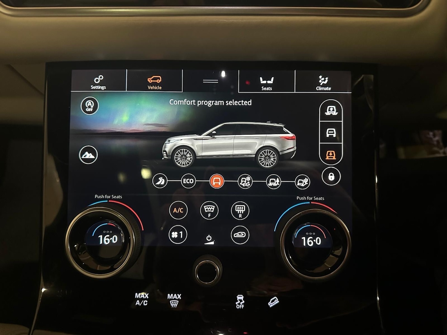 Used Land Rover Range Rover Velar 2018 for sale - 76477380: Photo 15