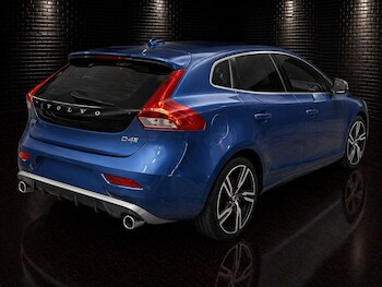 Used Volvo V40 2016 for sale - 78415409: Photo