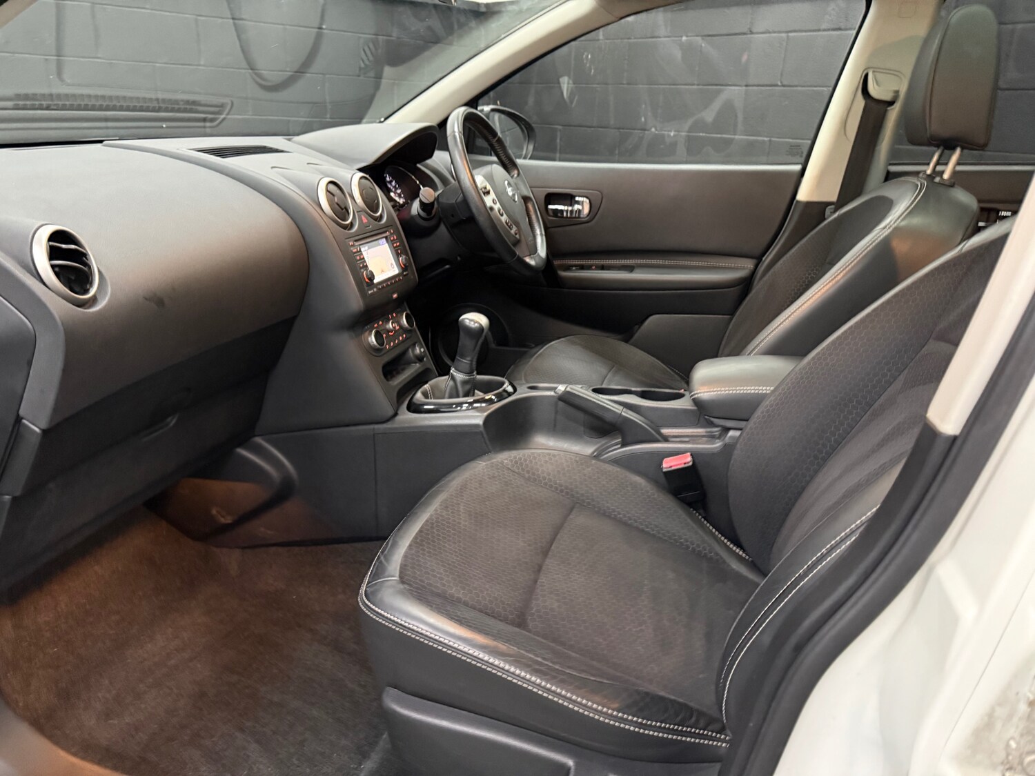 Used Nissan Qashqai 2013 for sale - 77744333: Photo 15