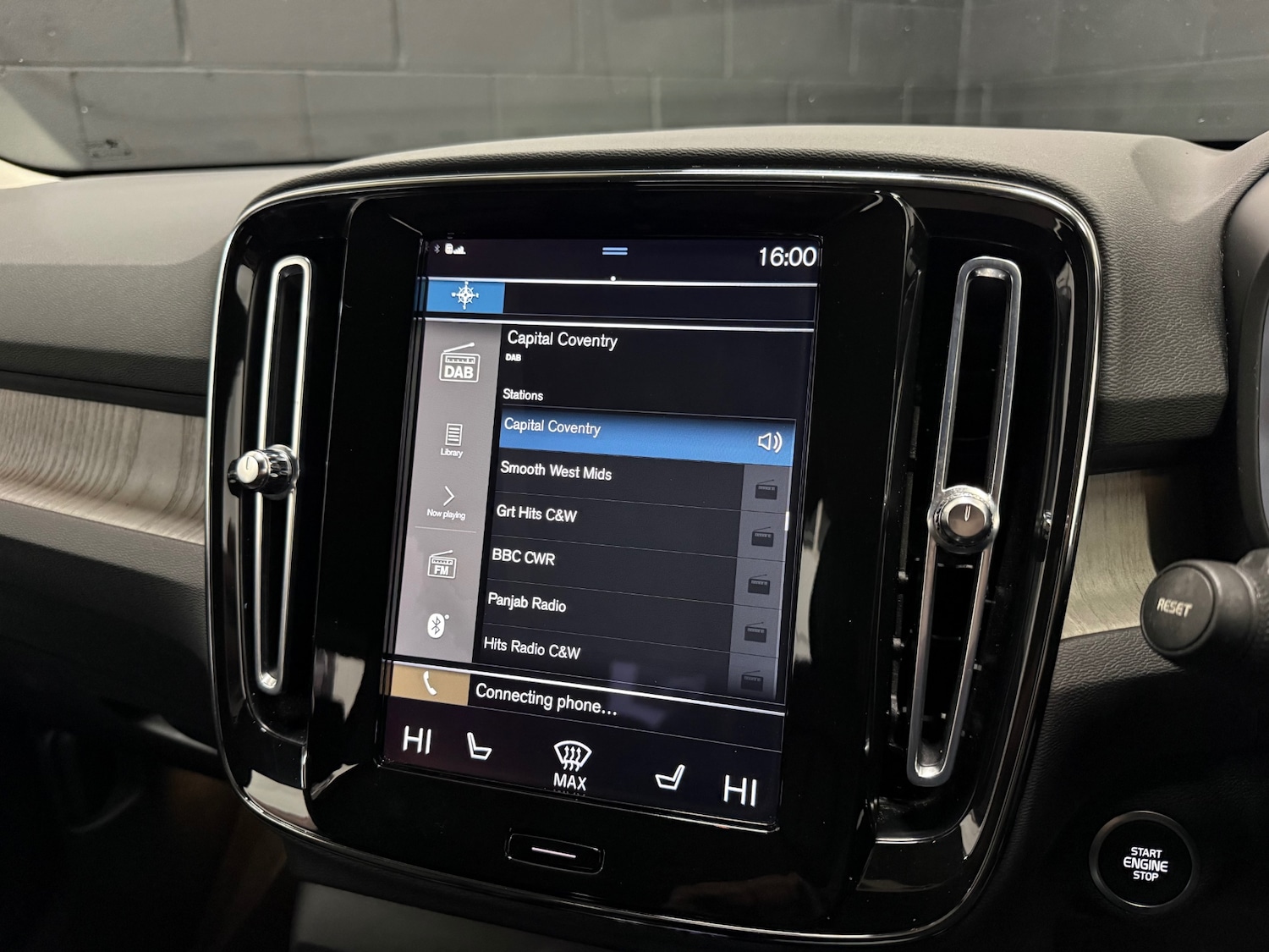 Used Volvo XC40 2021 for sale - 77208617: Photo 19