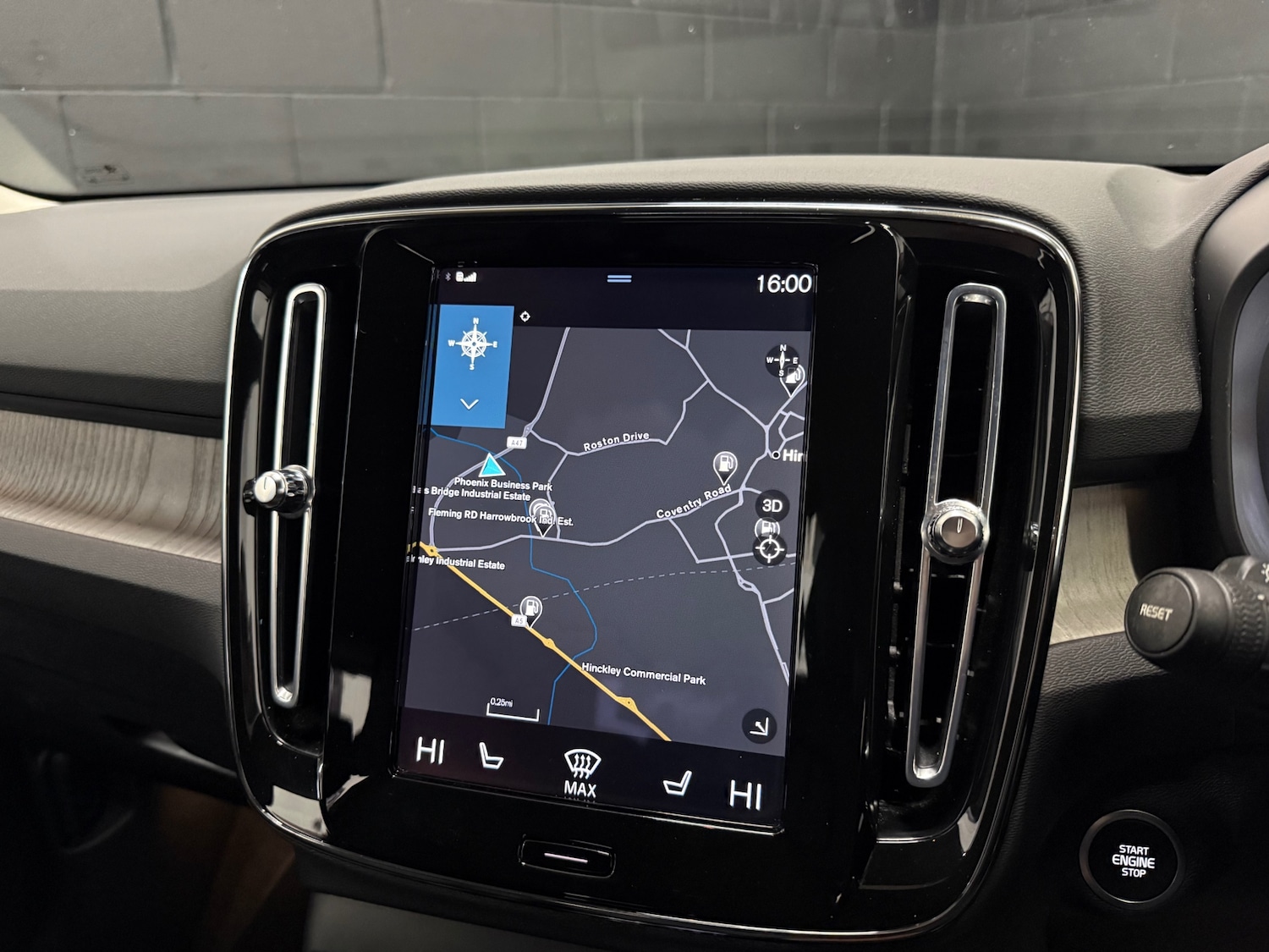 Used Volvo XC40 2021 for sale - 77208617: Photo 20