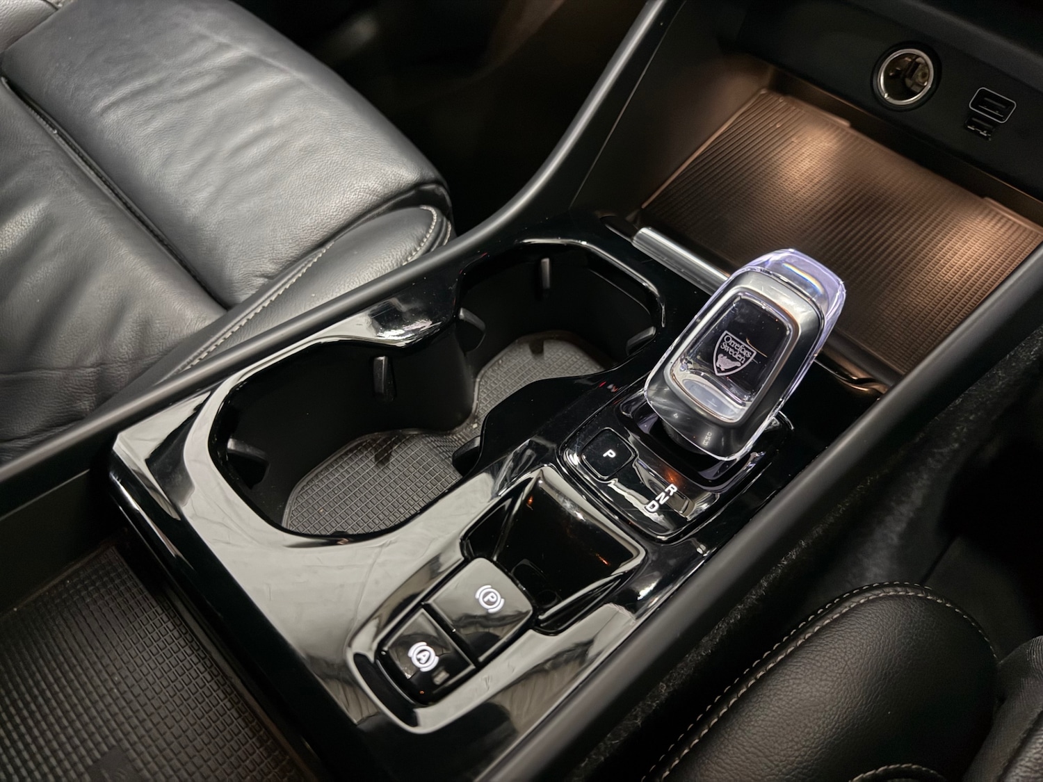 Used Volvo XC40 2021 for sale - 77208617: Photo 30