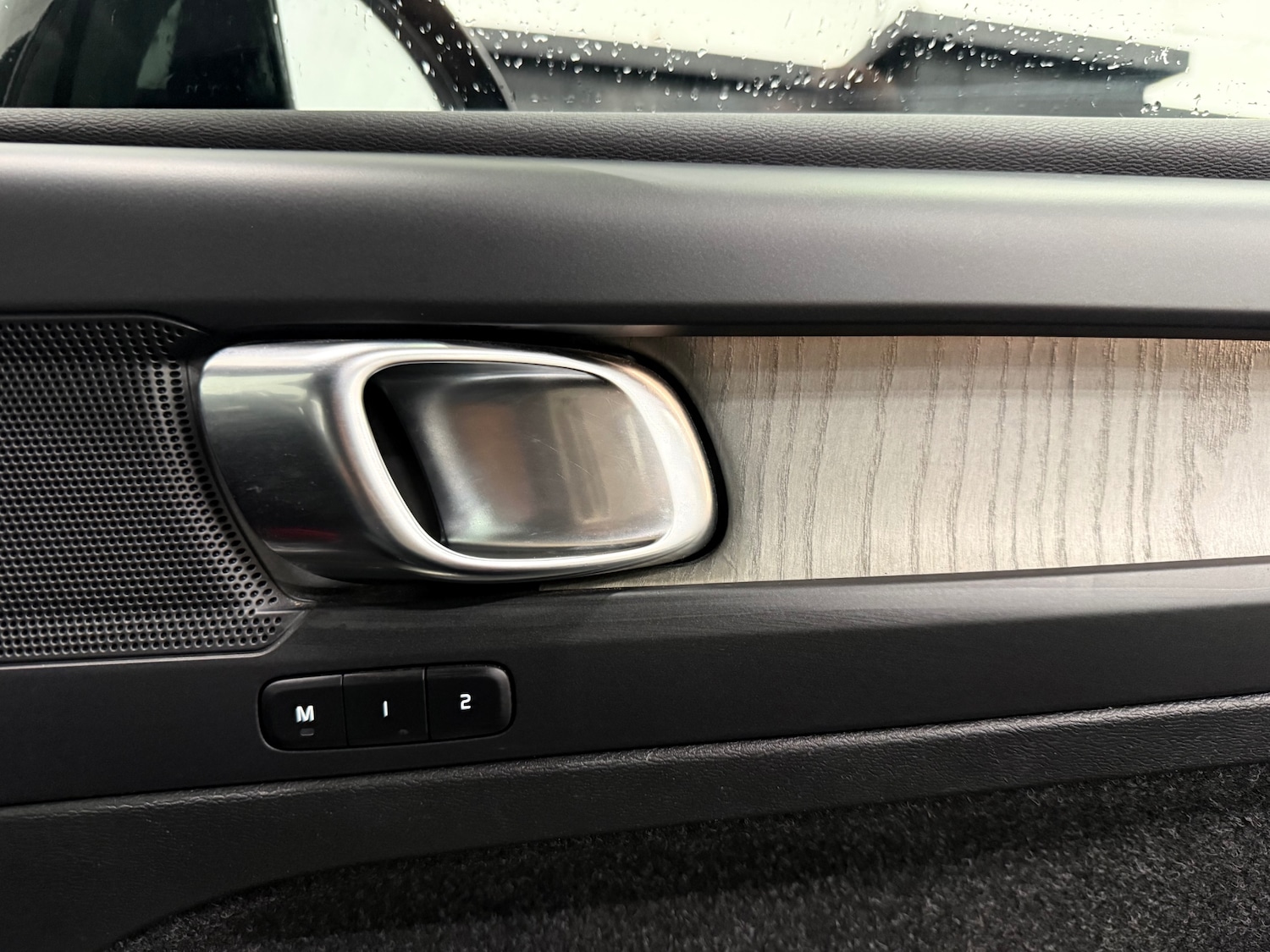 Used Volvo XC40 2021 for sale - 77208617: Photo 37