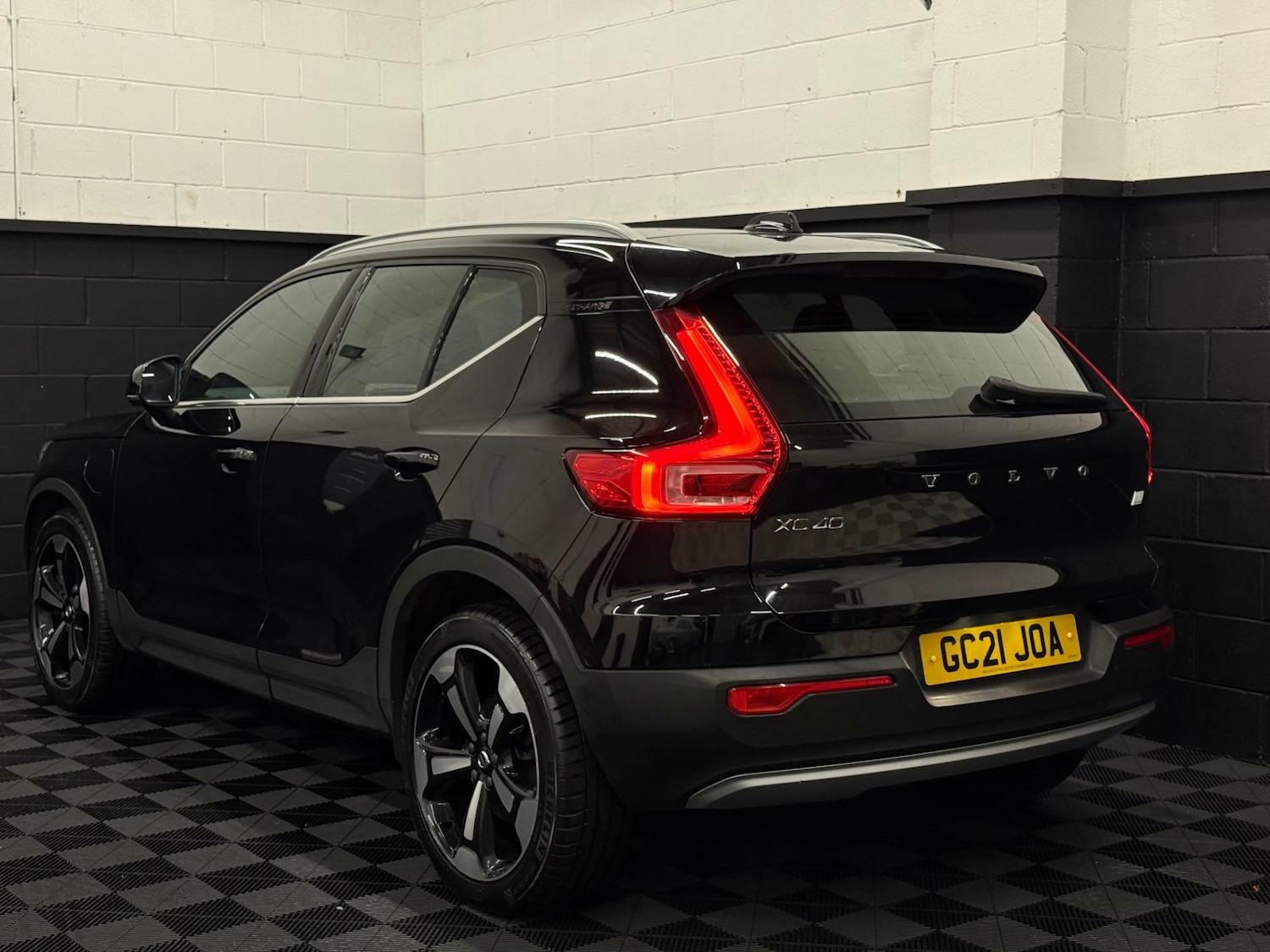 Used Volvo XC40 2021 for sale - 77208617: Photo 5