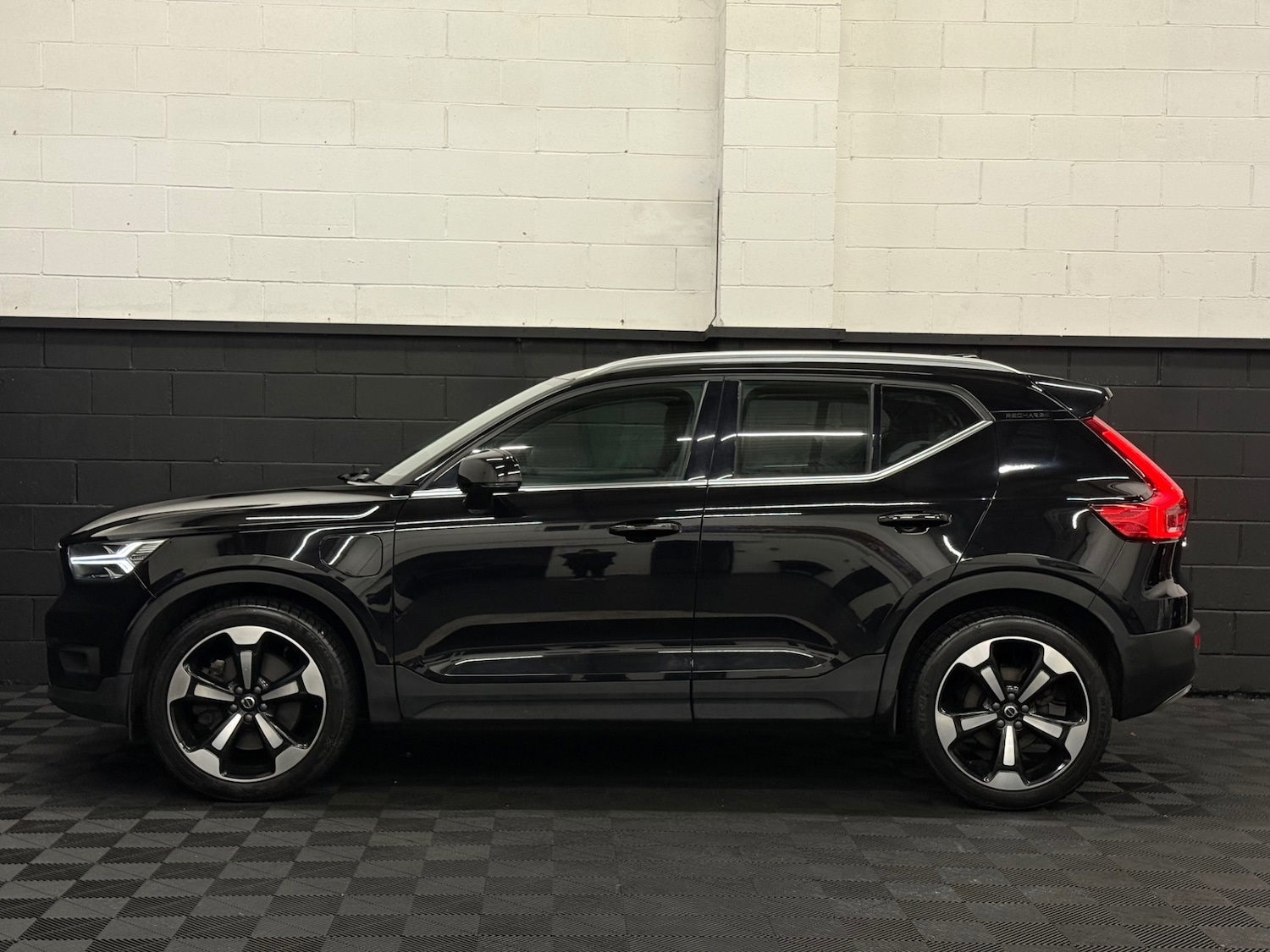 Used Volvo XC40 2021 for sale - 77208617: Photo 6