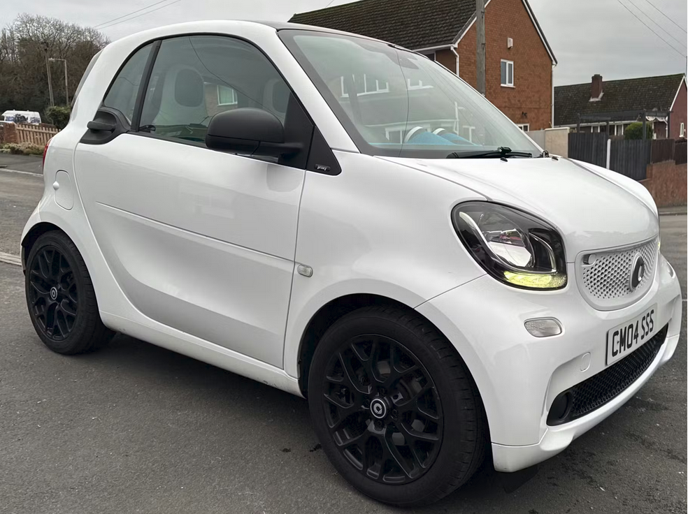 Used smart fortwo 2015 for sale - 77285992: Photo 1