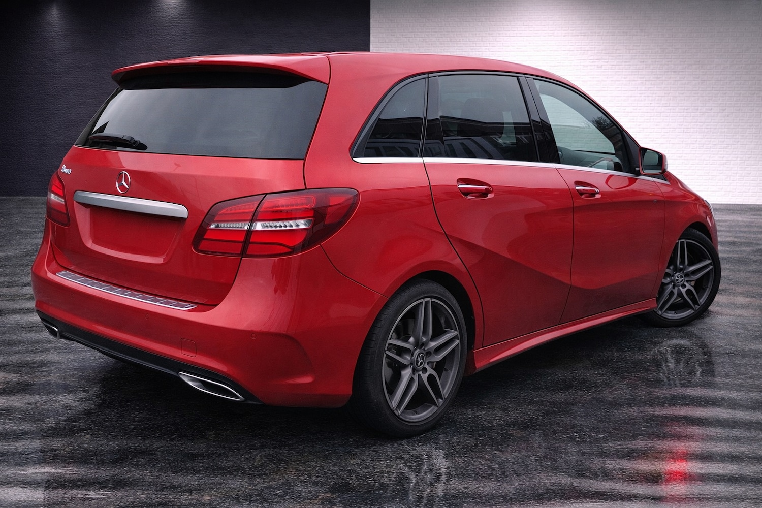 Used Mercedes-Benz B Class 2017 for sale - 77778923: Photo 3