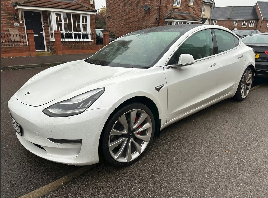 Used Tesla Model 3 2019 for sale - 76611240: Photo 5