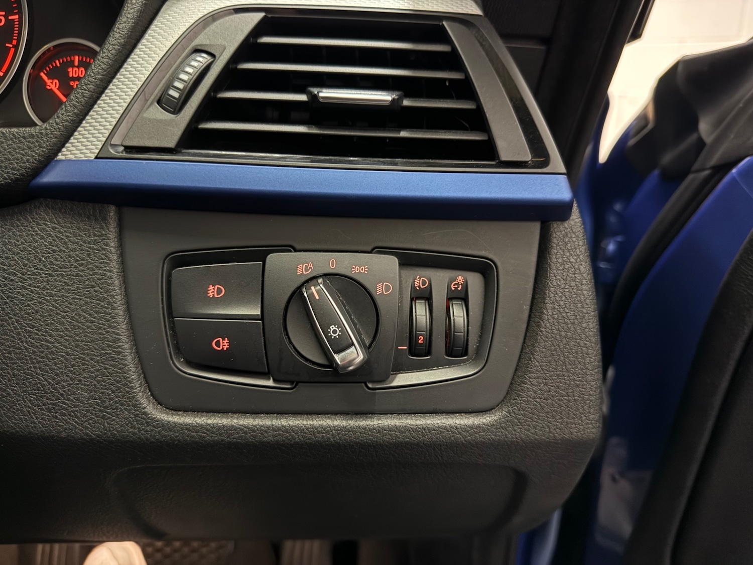Used BMW 3 Series 2014 for sale - 76101866: Photo 36
