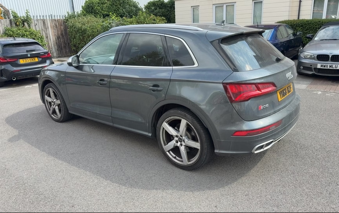 Vehicle 4