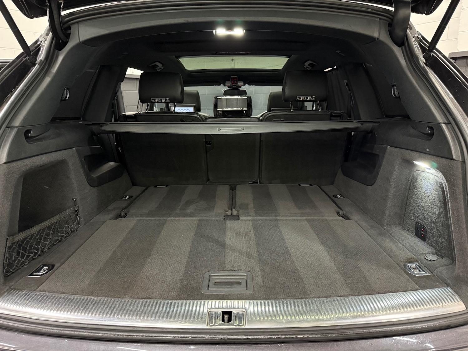 Used Audi Q7 2009 for sale - 77247653: Photo 22