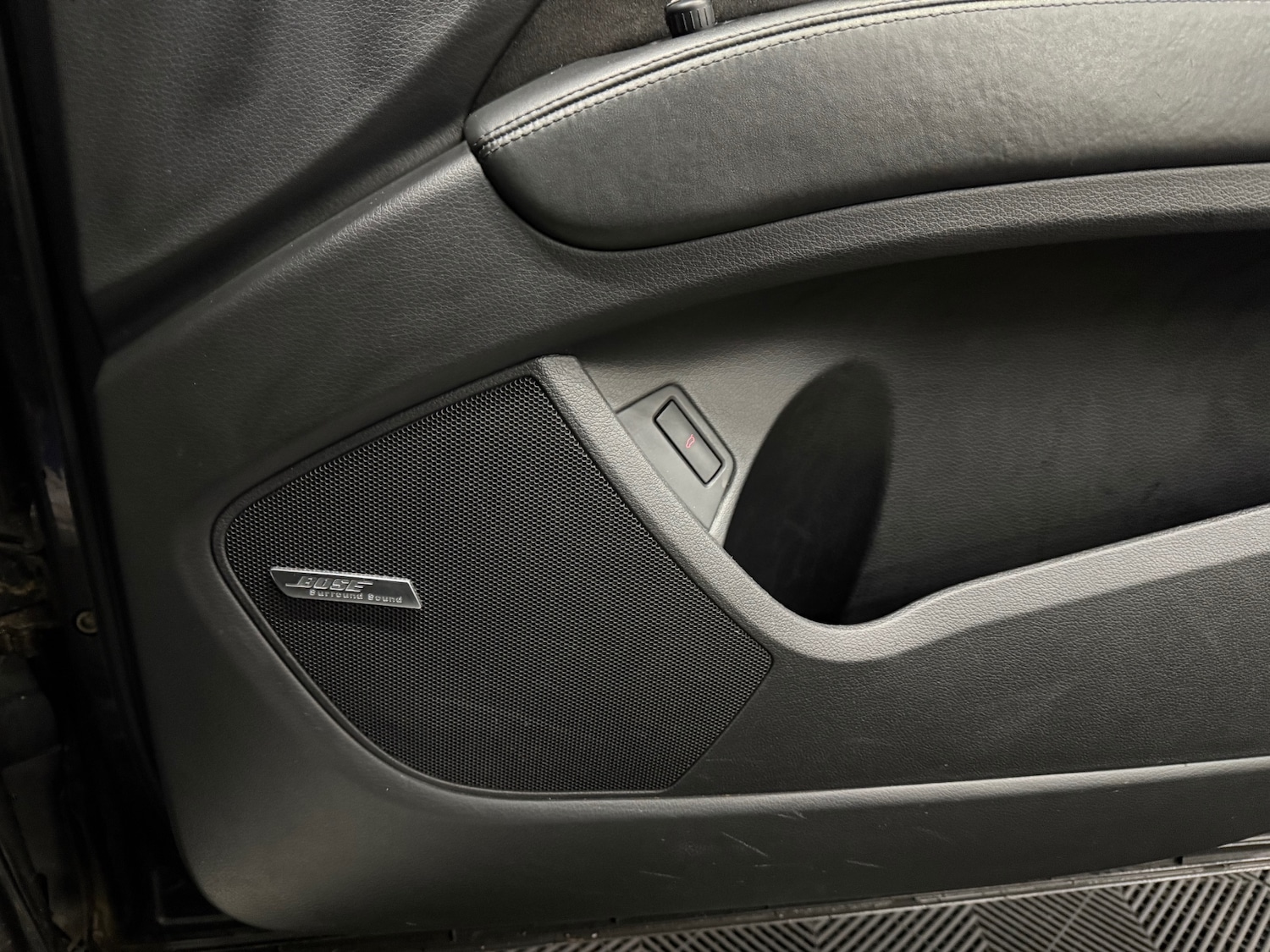 Used Audi Q7 2009 for sale - 77247653: Photo 47