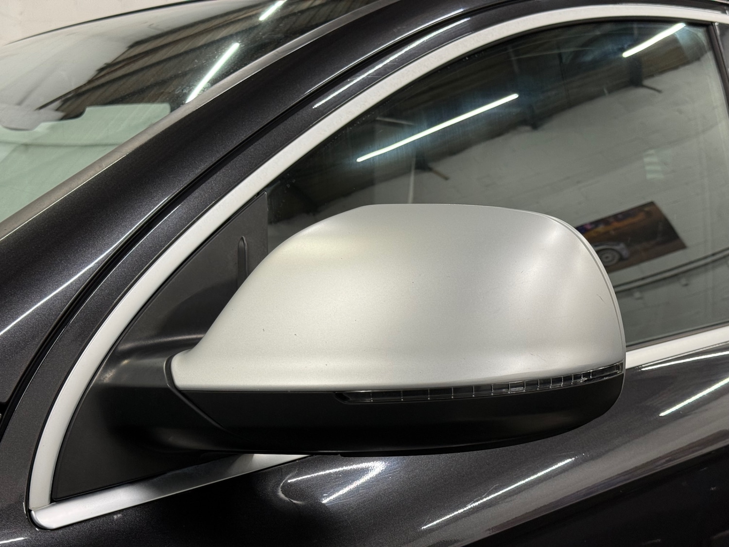 Used Audi Q7 2009 for sale - 77247653: Photo 60