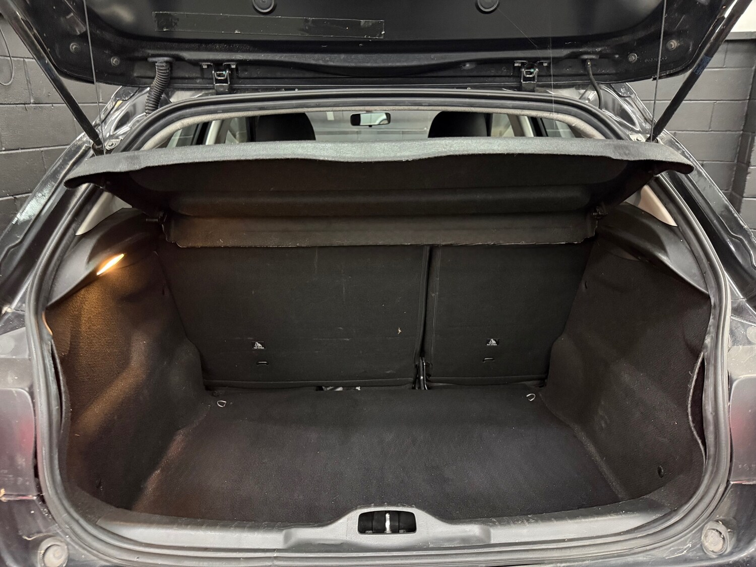 Used Citroen C4 Cactus 2018 for sale - 76847015: Photo 16