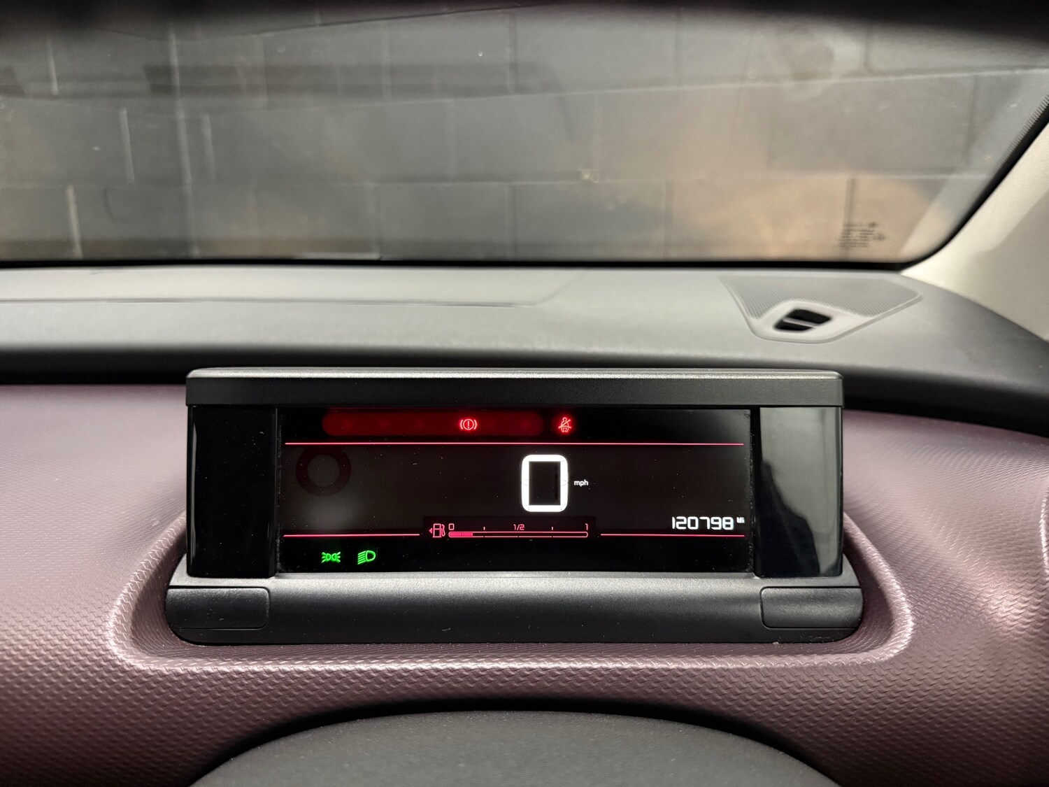 Used Citroen C4 Cactus 2018 for sale - 76847015: Photo 17