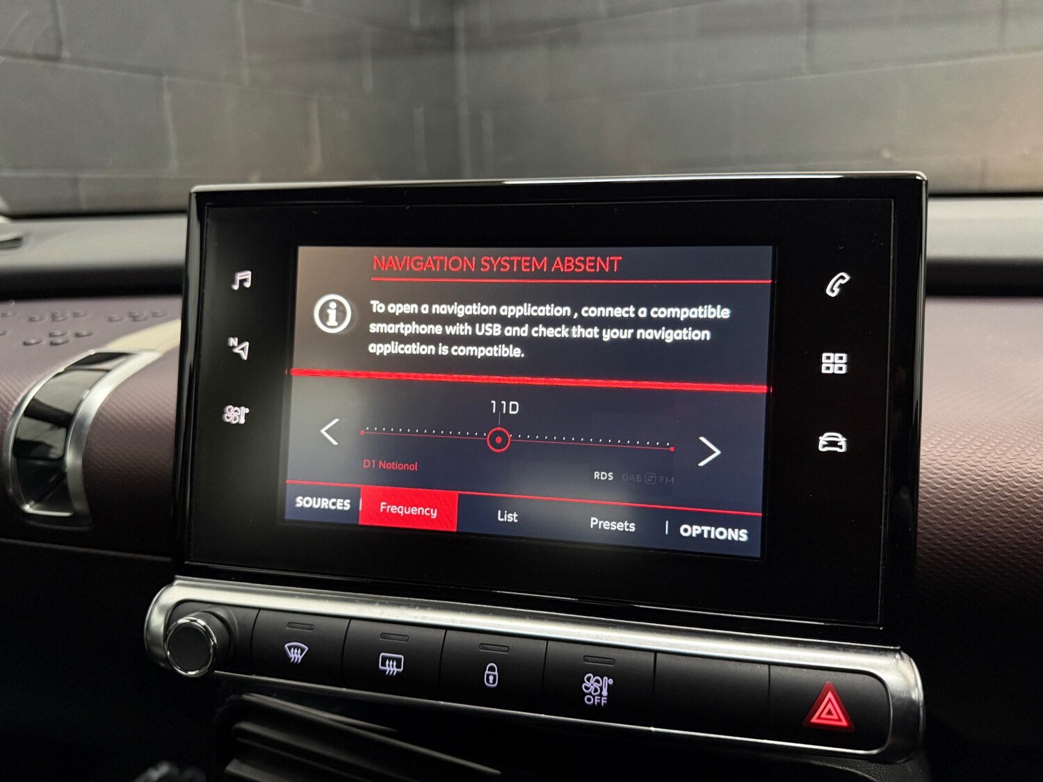 Used Citroen C4 Cactus 2018 for sale - 76847015: Photo 18