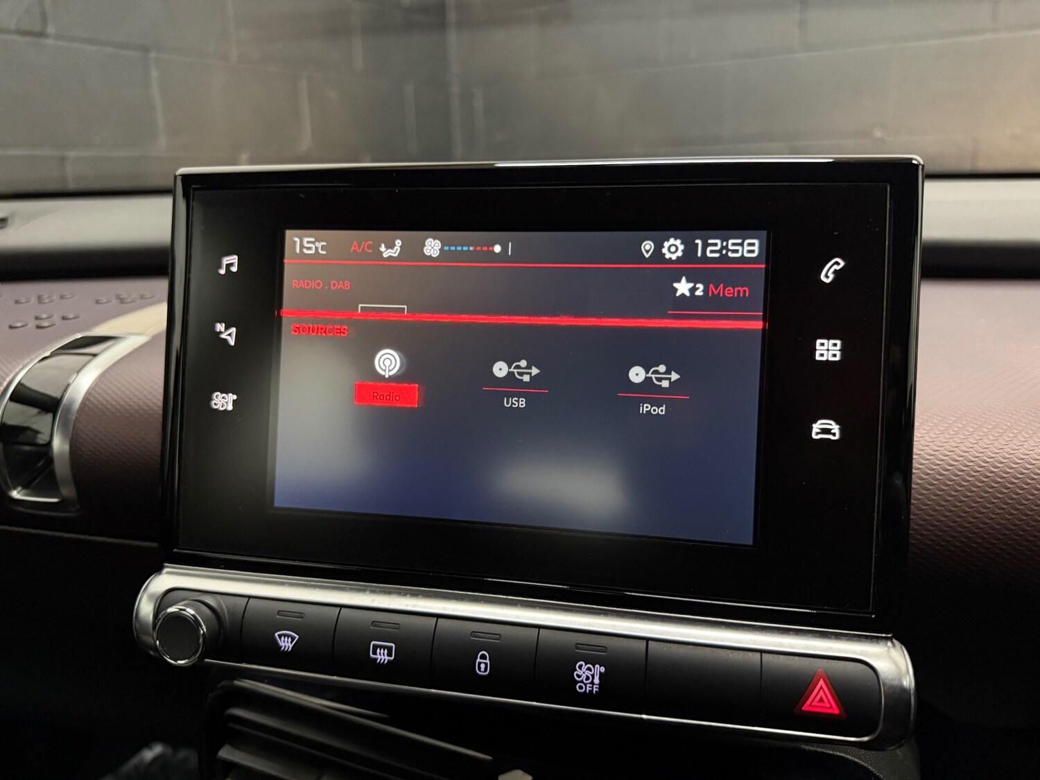 Used Citroen C4 Cactus 2018 for sale - 76847015: Photo 19