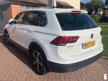 Used Volkswagen Tiguan 2017 for sale - 76192827: Photo 4