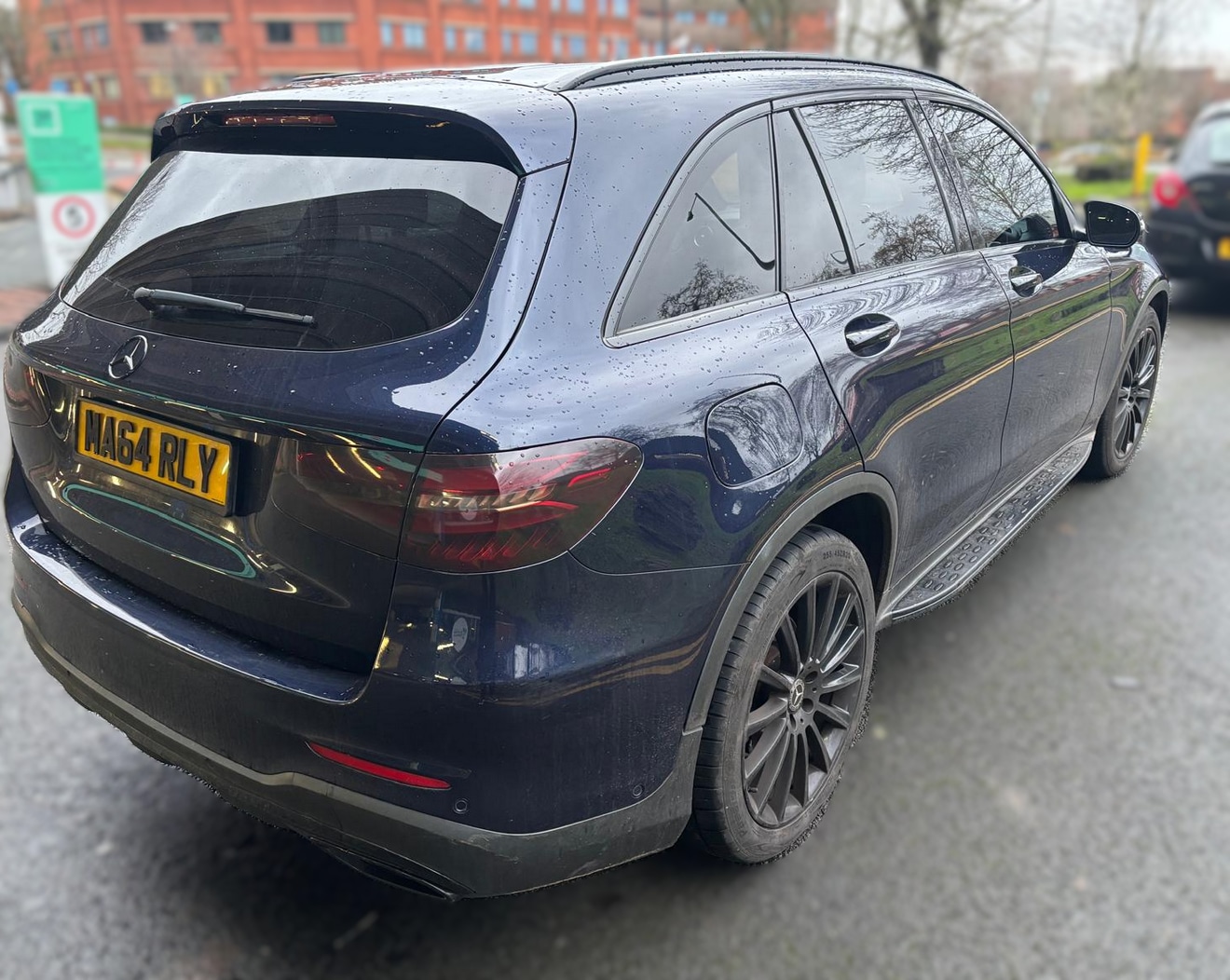 Used Mercedes-Benz GLC 2018 for sale - 77297941: Photo 3