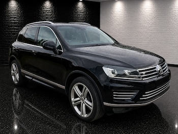 Used Volkswagen Touareg 2017 for sale - 78476736: Photo