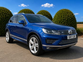 Used Volkswagen Touareg 2017 for sale - 79678927: Photo