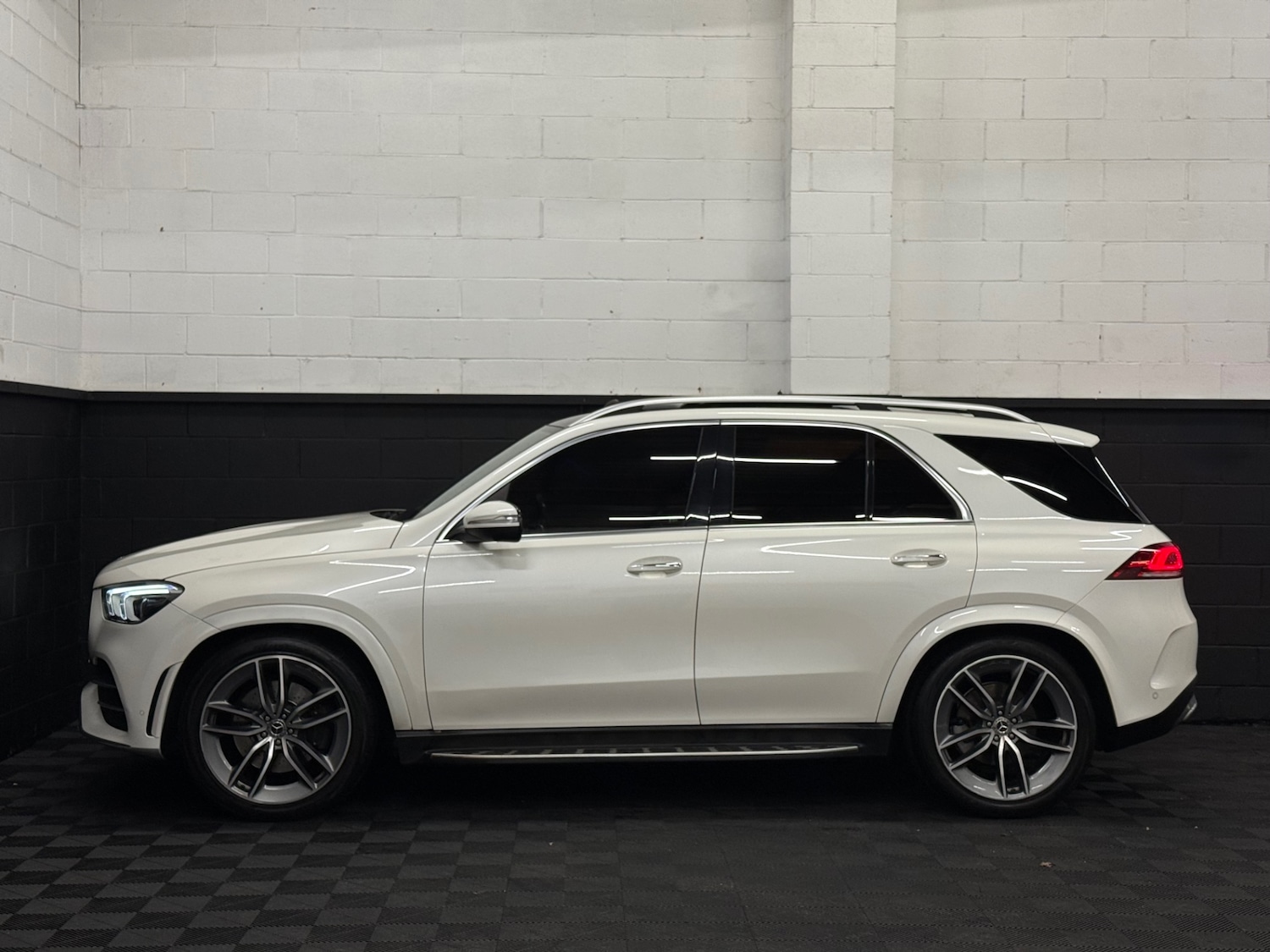 Used Mercedes-Benz GLE 2019 for sale - 77601863: Photo 6