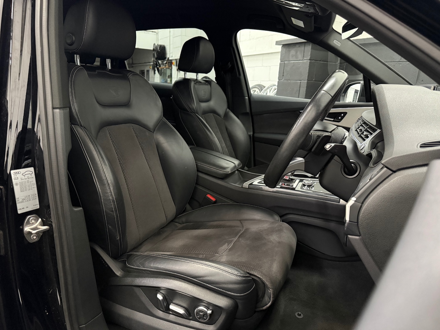 Used Audi Q7 2017 for sale - 77365584: Photo 11