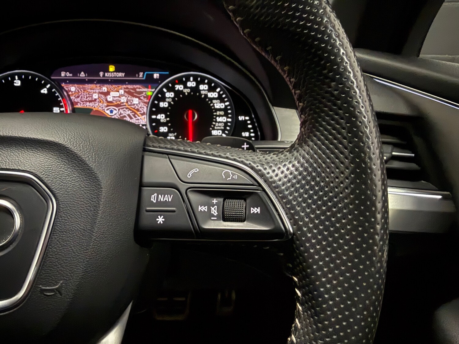 Used Audi Q7 2017 for sale - 77365584: Photo 36