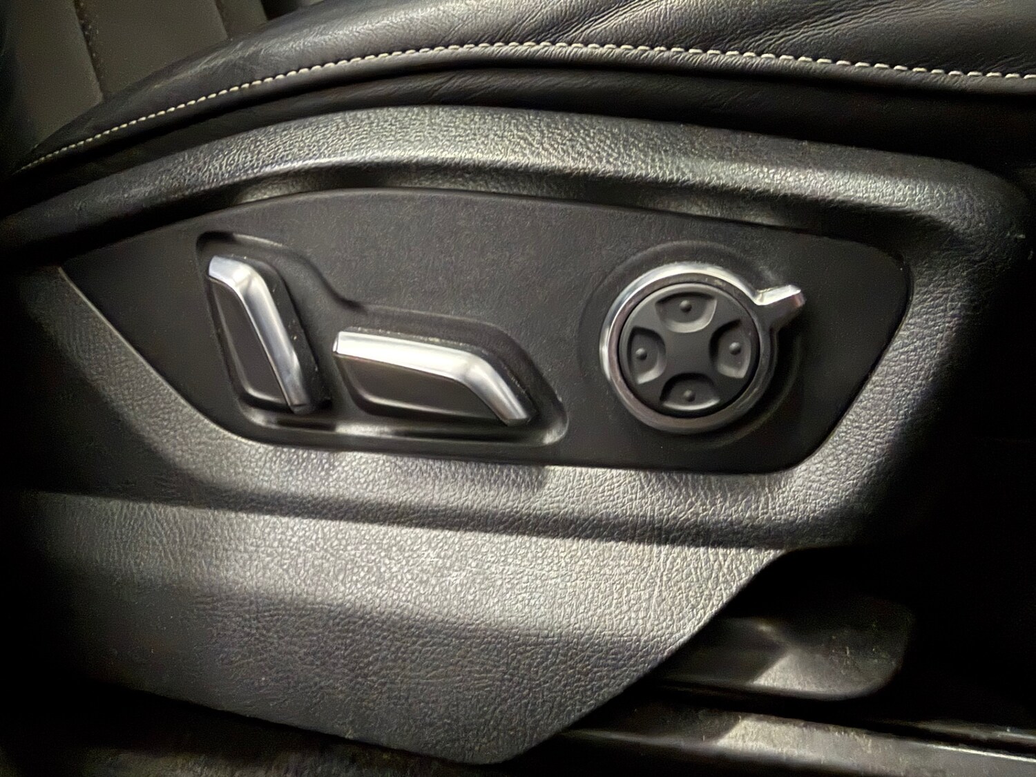 Used Audi Q7 2017 for sale - 77365584: Photo 42