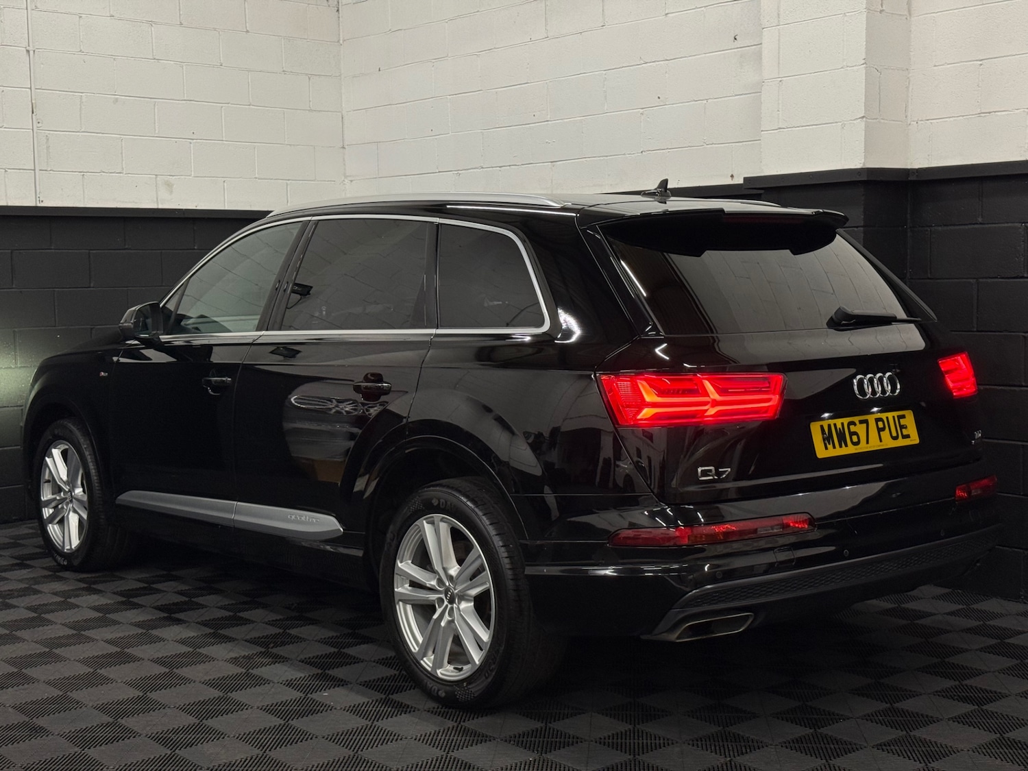 Used Audi Q7 2017 for sale - 77365584: Photo 5