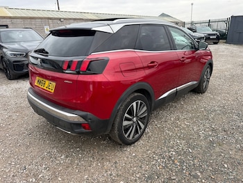 Used Peugeot 3008 2019 for sale - 76493937: Photo