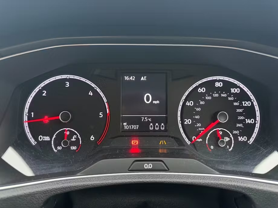 Used Volkswagen T-Roc 2019 for sale - 77965335: Photo 11