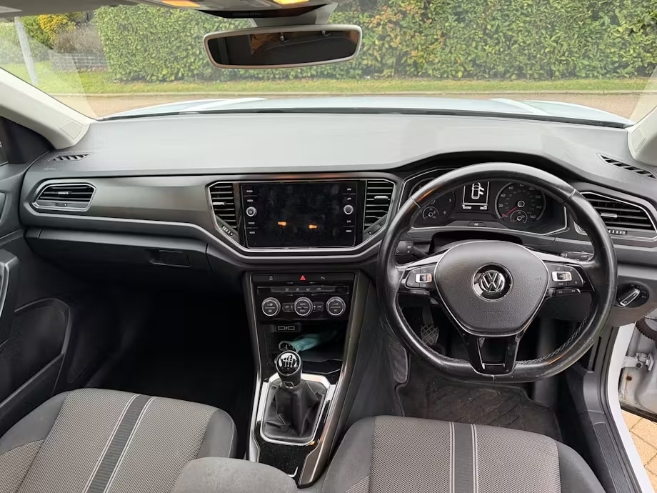 Used Volkswagen T-Roc 2019 for sale - 77965335: Photo 8